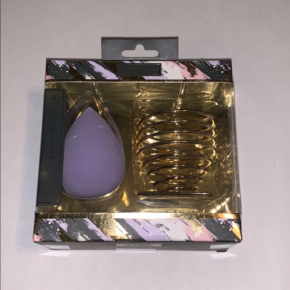 Makeup Blender & Stand